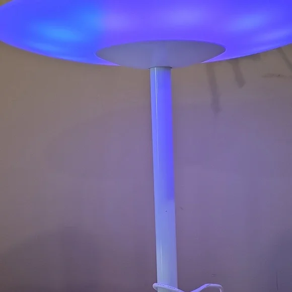 Wooden Table Lamp- Natural and White - Picture 3 of 6